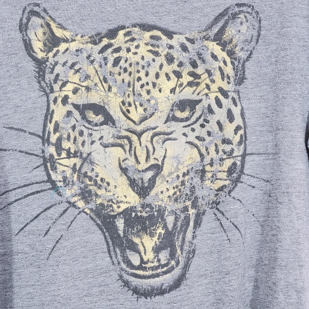 NEW Torrid Womens Distressed Leopard Tee - Picture 6 of 12